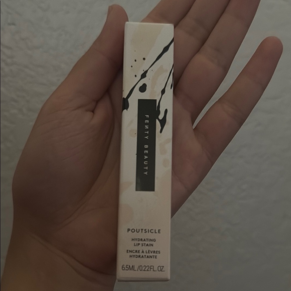 Fenty beauty lip stain shade 05